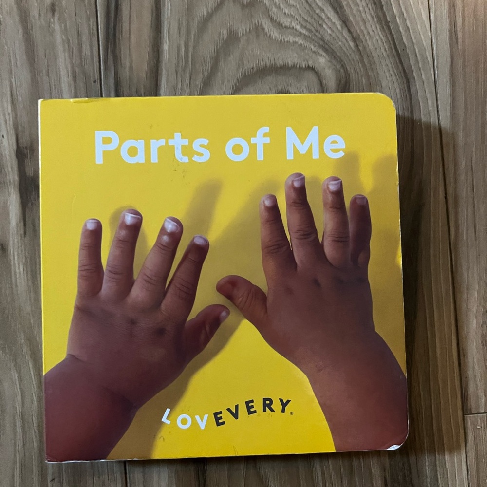 Lovevery 'Parts of Me' Children's Book from The Senser Kit 5-6 Months